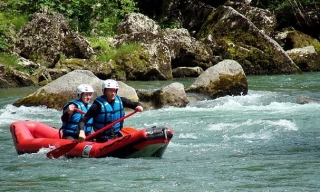 Canoe raft